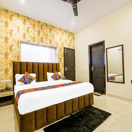Fabhotel Royal Regency I Лудхіяна Екстер'єр фото